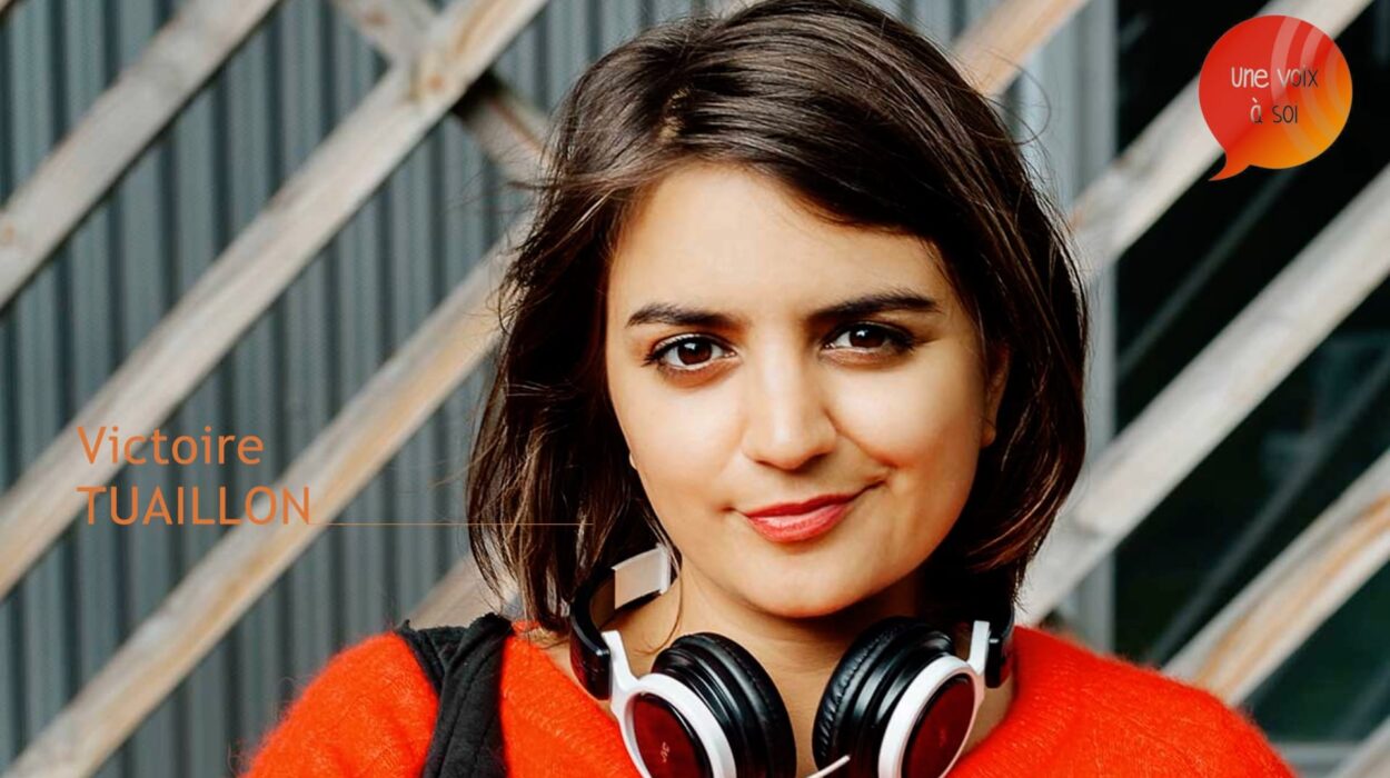 Victoire Tuaillon, des voix sur la table...